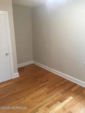 $410,000 | 16 Leighton Place, Red Bank, NJ 07701