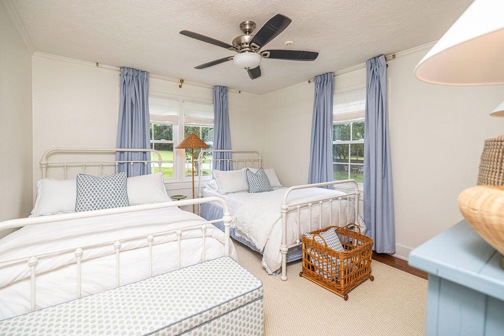 644 Jeter Street Edgefield, SC 29824 - Photo 49 of 52 BrookeandMarshall'sForweb_41