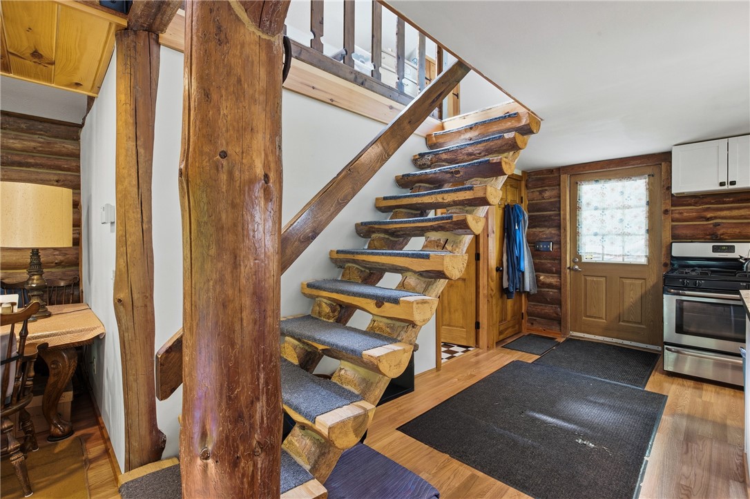 6651 Longsdorf Road Naples, NY 14512 - Photo 18 of 47 Natural woodwork