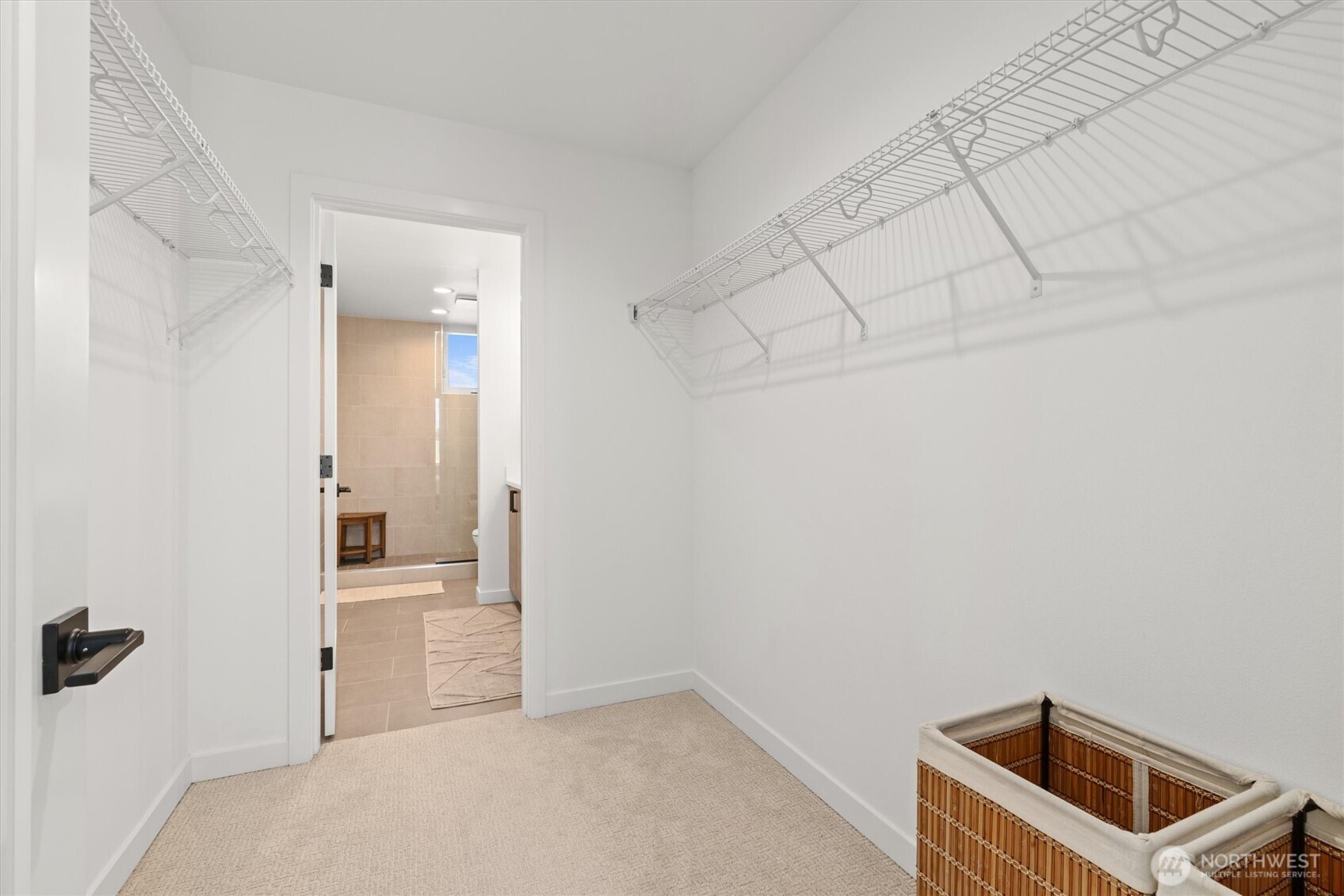 4203 Southwest Raymond Street Seattle, WA 98136 - Photo 19 of 40
