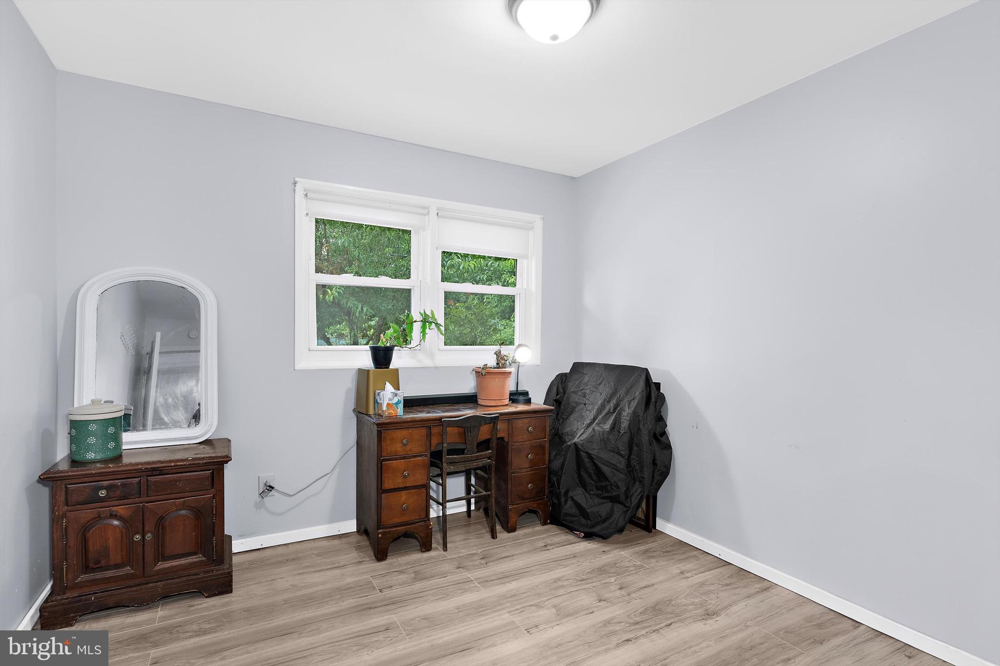 902 Joppa Farm Road Joppa, MD 21085 - Photo 20 of 34 a workspace with furniture and a window