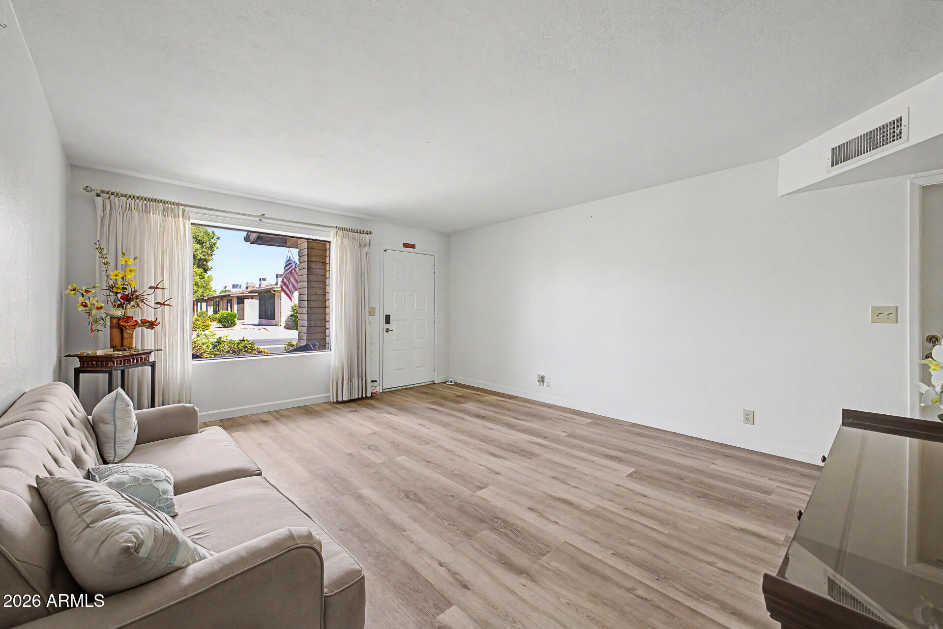 520 South Greenfield Road, Unit 39 Mesa, AZ 85206 - Photo 5 of 28 5 - Greenfield