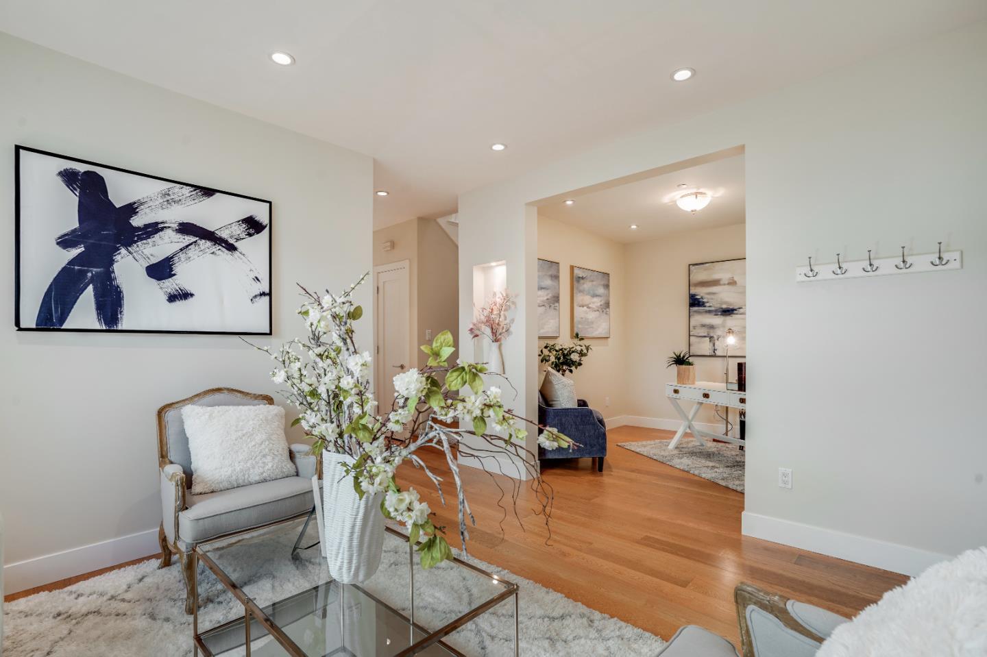 1126 Boranda Avenue Mountain View, CA 94040 - Photo 4 of 47