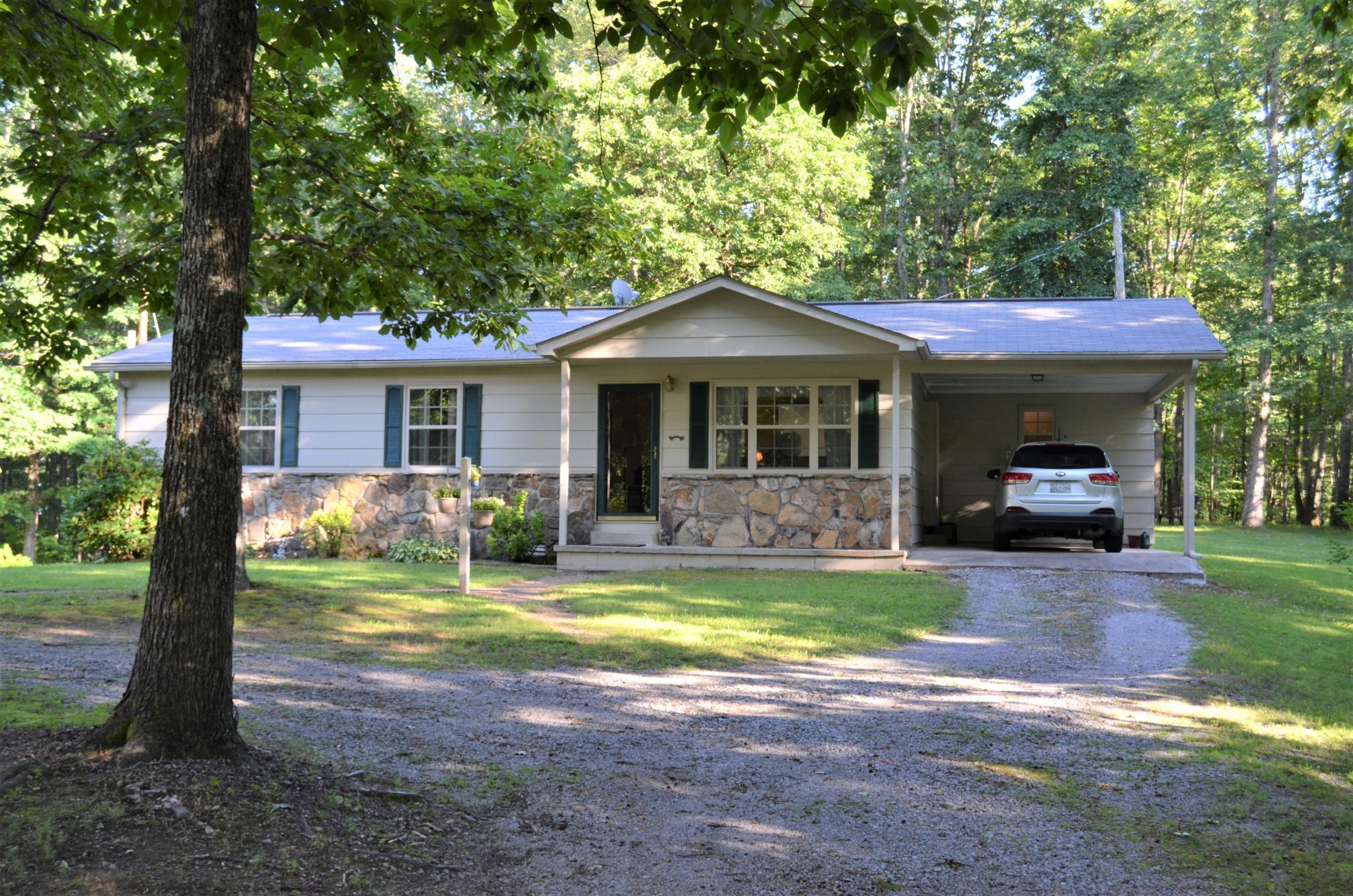 6436 Vandever Road Crossville, TN 38572 - Photo 1 of 32 Gallery Image 1