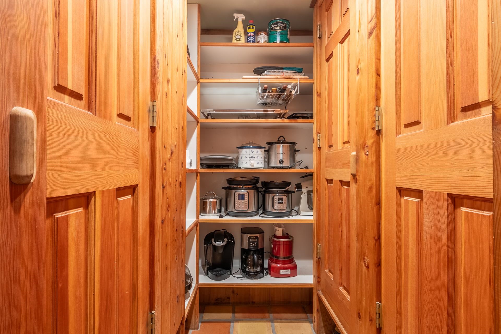 121 Cliff Circle Mammoth Lakes, CA 93546 - Photo 14 of 45