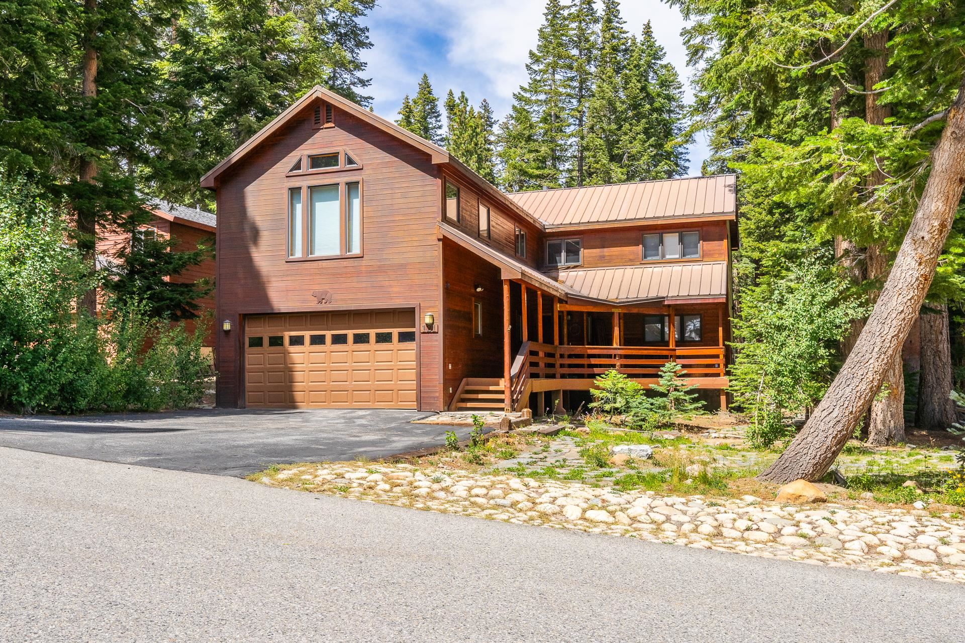 121 Cliff Circle Mammoth Lakes, CA 93546 - Photo 2 of 45