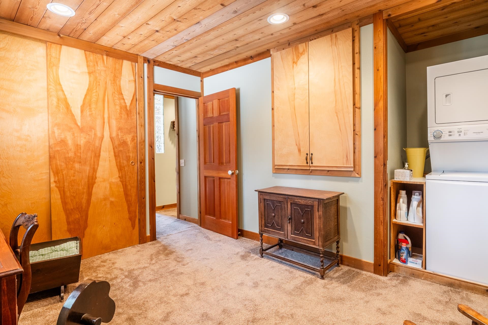 121 Cliff Circle Mammoth Lakes, CA 93546 - Photo 28 of 45