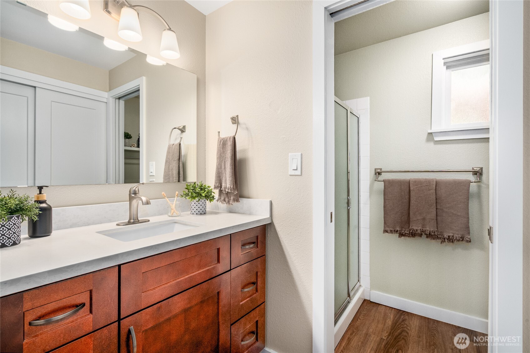10620 Northeast 146th Street Bothell, WA 98011 - Photo 18 of 39 Gallery Image 18