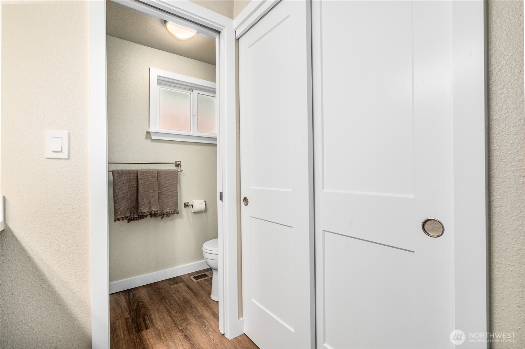 10620 Northeast 146th Street Bothell, WA 98011 - Photo 19 of 39 Gallery Image 19