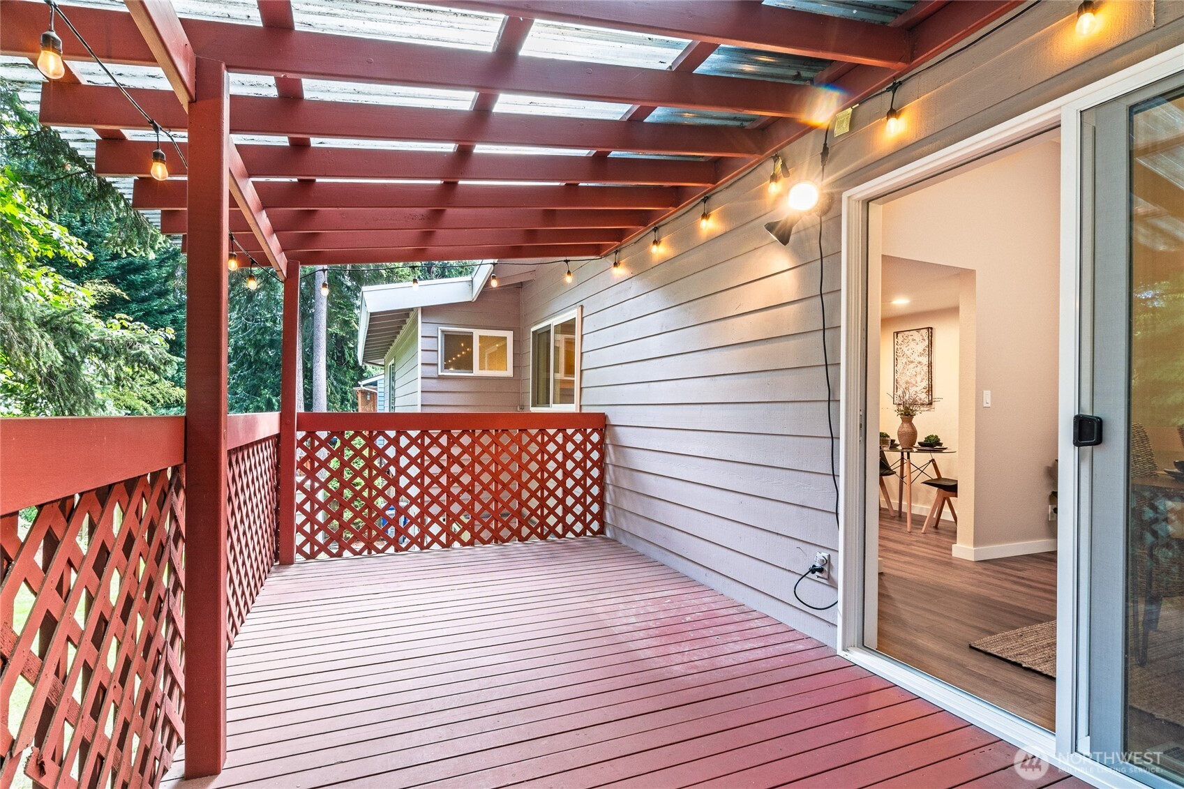 10620 Northeast 146th Street Bothell, WA 98011 - Photo 10 of 39 Gallery Image 10
