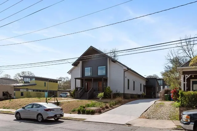 $2,500 | 955 Wylie Street Southeast, Unit 5, Atlanta, GA 30316