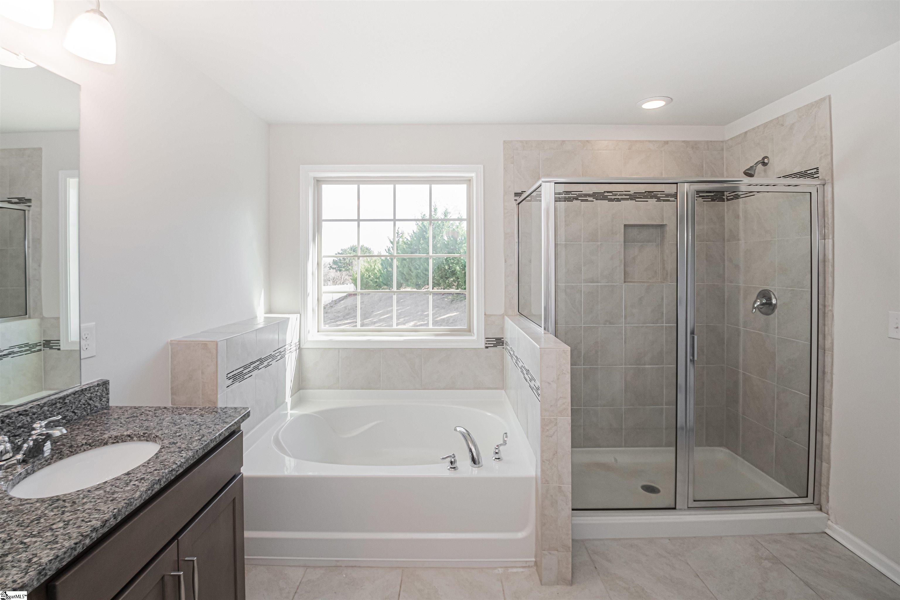 110 Wildflower Road Easley, SC 29642 - Photo 27 of 36