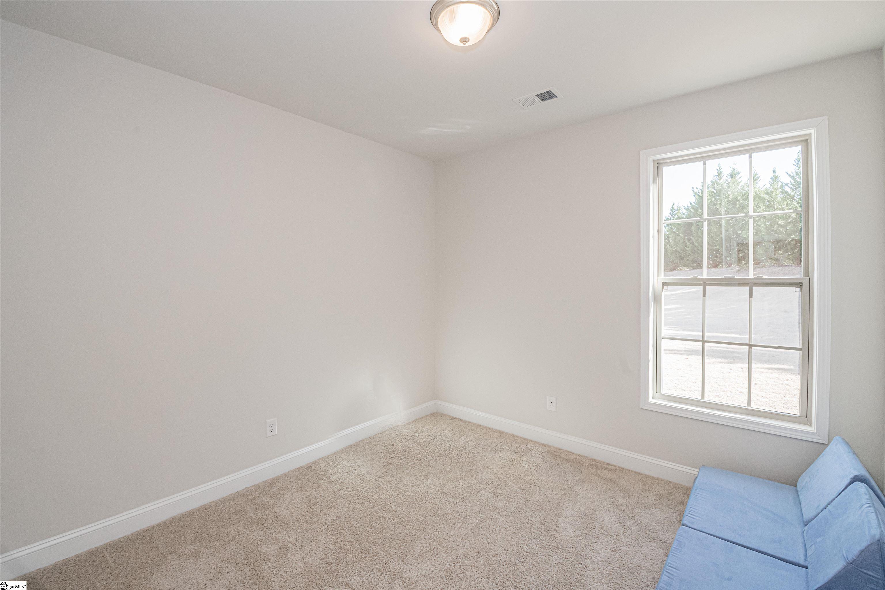 110 Wildflower Road Easley, SC 29642 - Photo 31 of 36