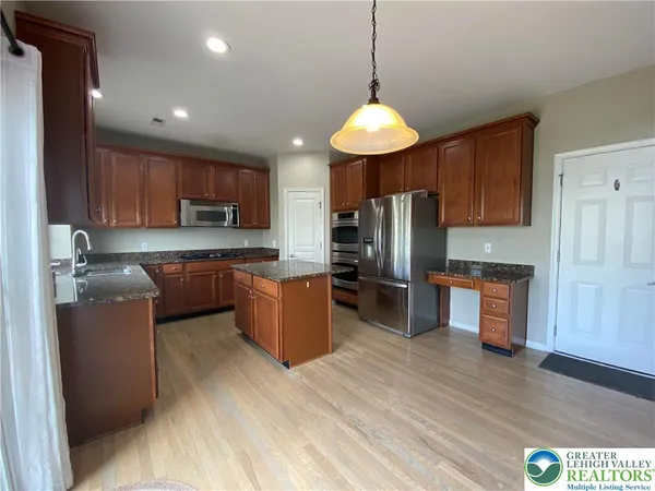 $3,300 | 8689 Ash Lane, Breinigsville, PA 18031