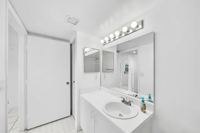 $2,000 | 9580 Weldon Circle, Fort Lauderdale, FL 33321