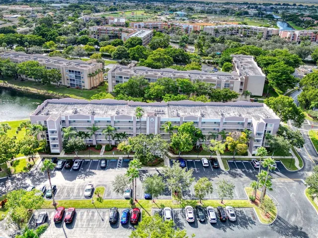 $2,000 | 9580 Weldon Circle, Fort Lauderdale, FL 33321