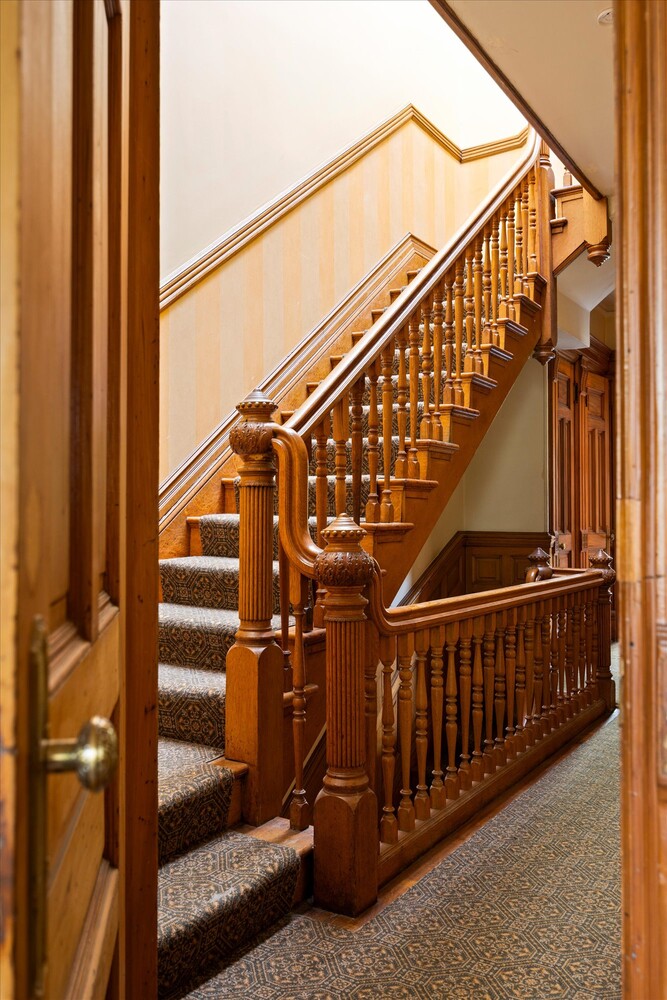 329 Convent Avenue Manhattan, NY 10031 - Photo 14 of 28 a view of entryway