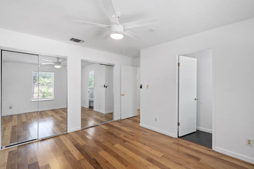 1211 Delano Street Austin, TX 78721 - Photo 13 of 30