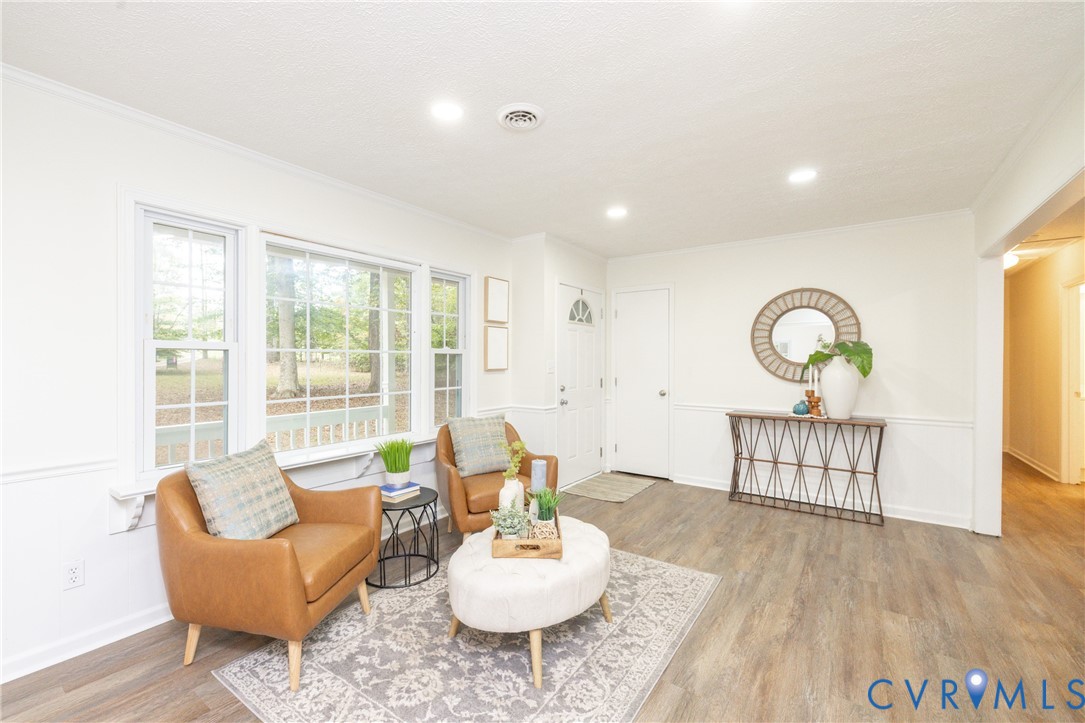 6301 Cedar Springs Road Chesterfield, VA 23832 - Photo 8 of 35