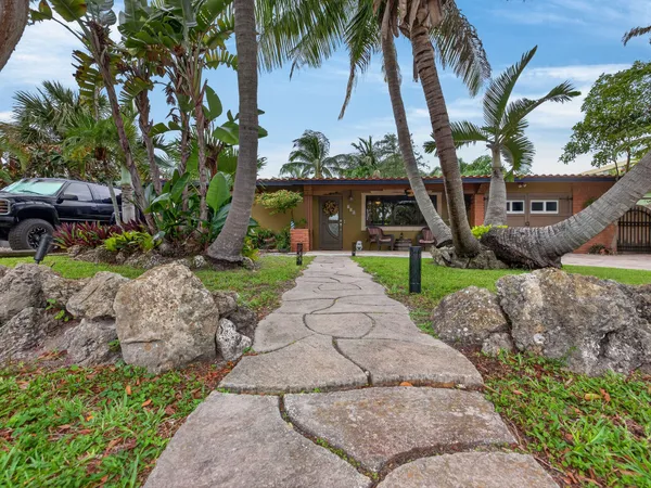 $765,000 | 949 Northeast 25th Avenue, Pompano Beach, FL 33062