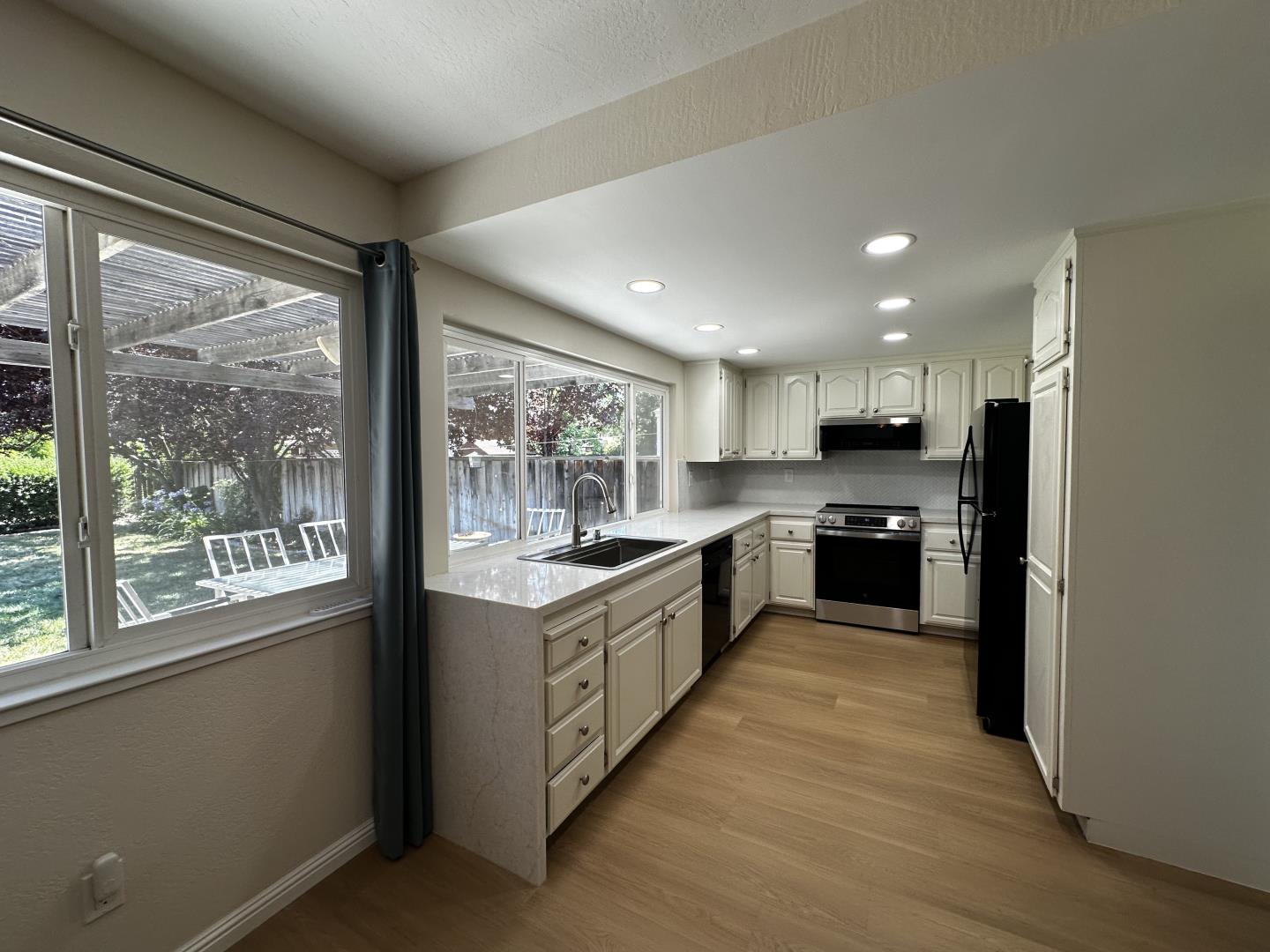 2035 Dorsch Road Walnut Creek, CA 94598 - Photo 7 of 50