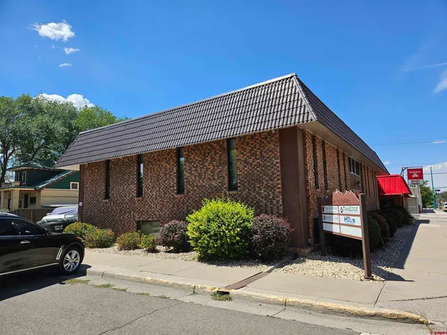 $1,400 | 132 East 5th Street, Unit 201, Delta, CO 81416