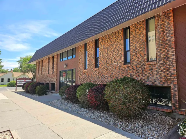 $1,400 | 132 East 5th Street, Unit 201, Delta, CO 81416