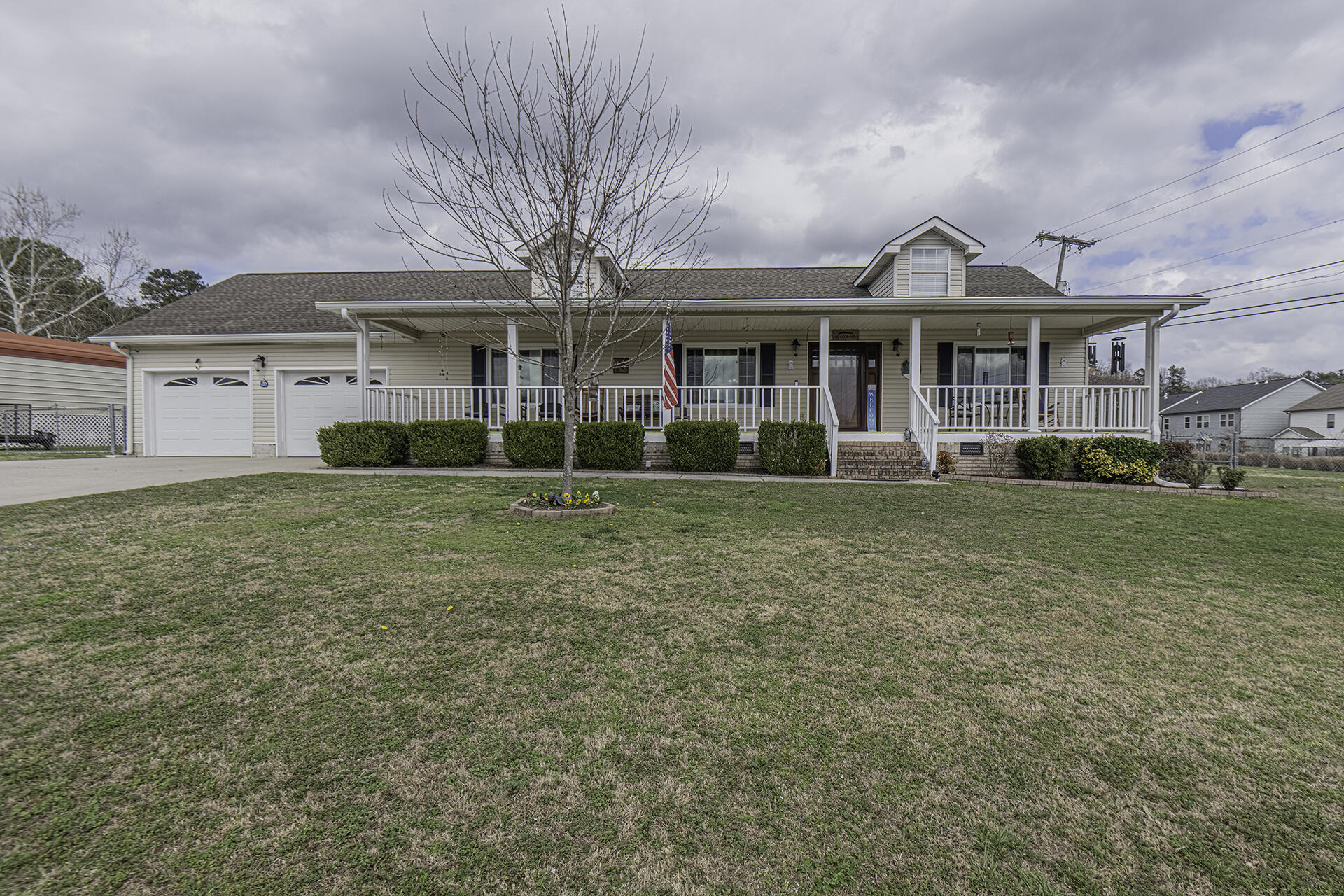 8405 Bay Run Drive Hixson, TN 37343 - Photo 1 of 30 KHP01