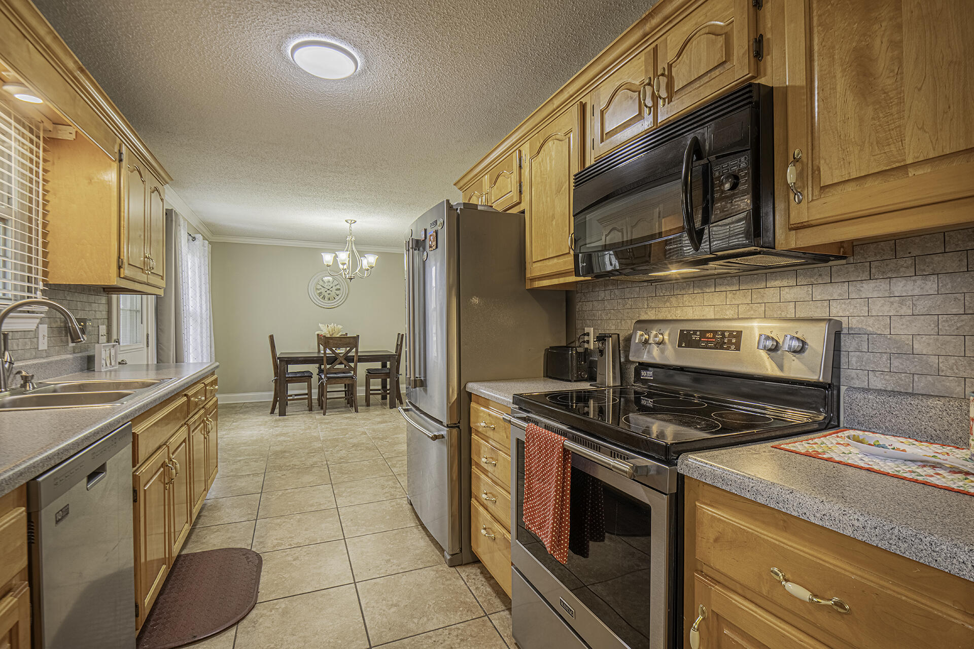 8405 Bay Run Drive Hixson, TN 37343 - Photo 14 of 30 KHP10