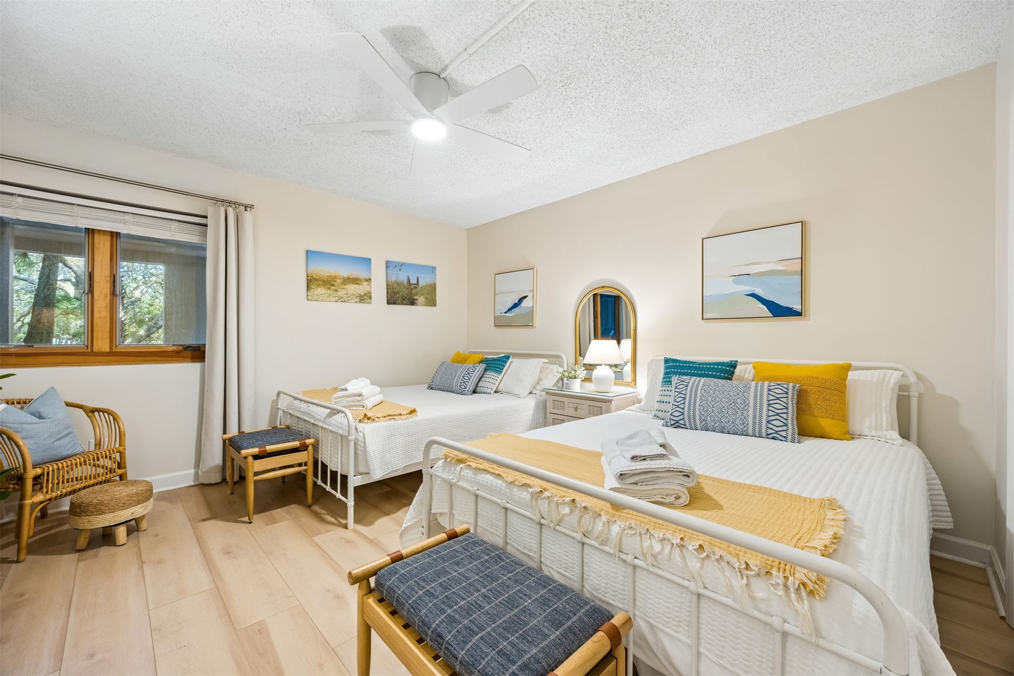 2014 Beachwood Road, Unit 2014 Amelia Island, FL 32034 - Photo 10 of 36 a living room with furniture and a window