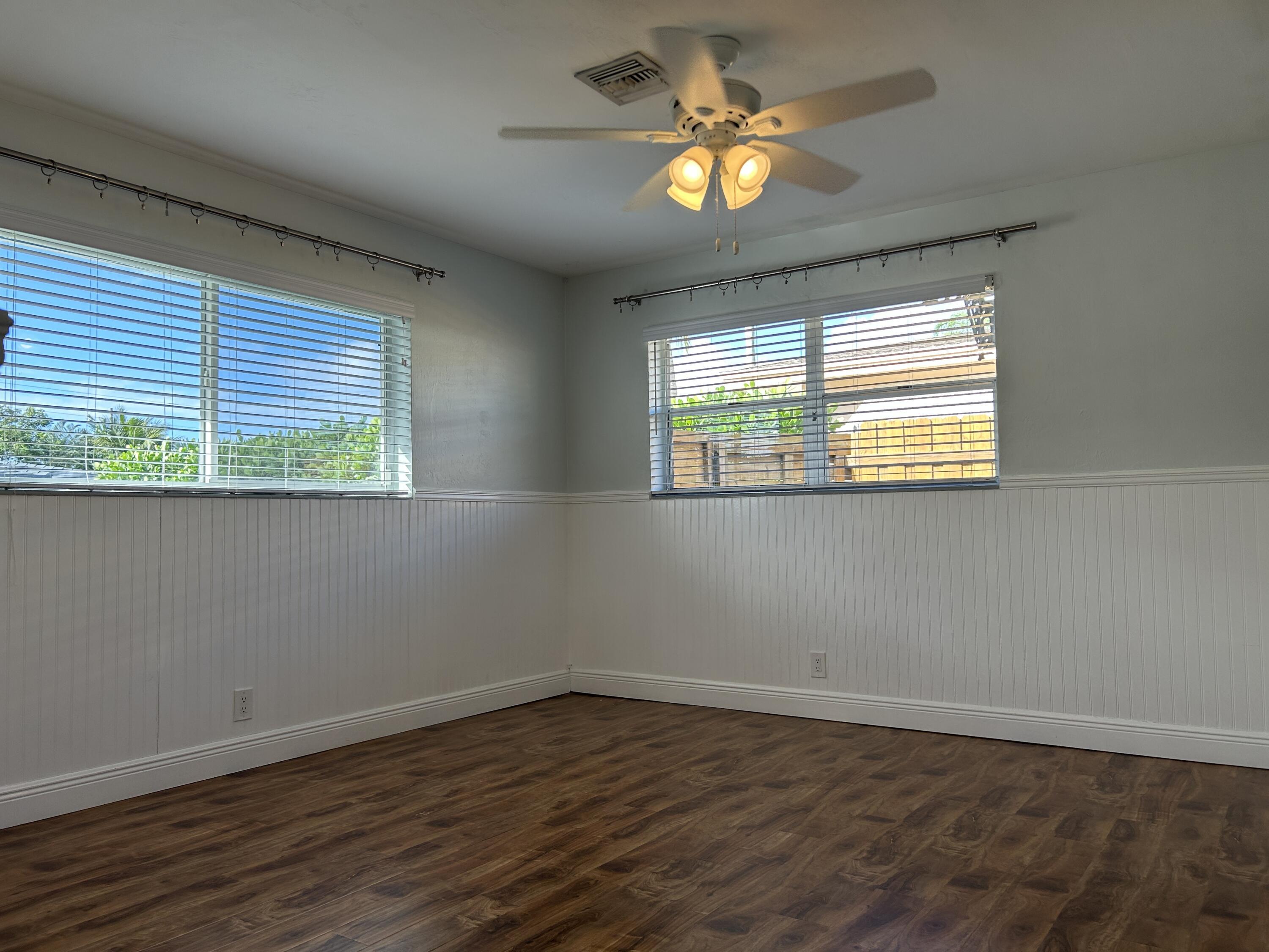 455 Northeast 29th Street Boca Raton, FL 33431 - Photo 13 of 47 IMG_4967
