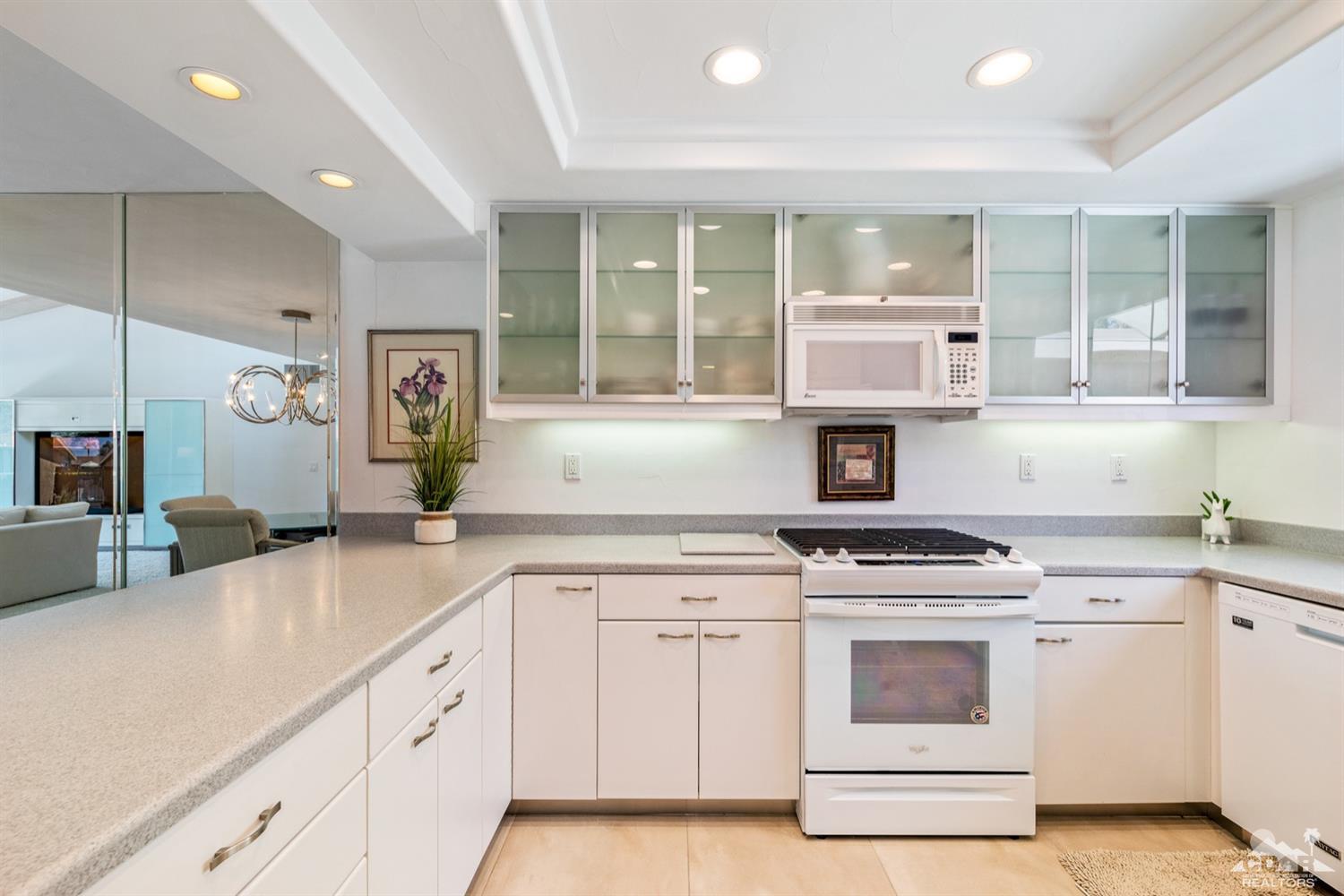 15 La Ronda Drive Rancho Mirage, CA 92270 - Photo 10 of 46 Additional Photo