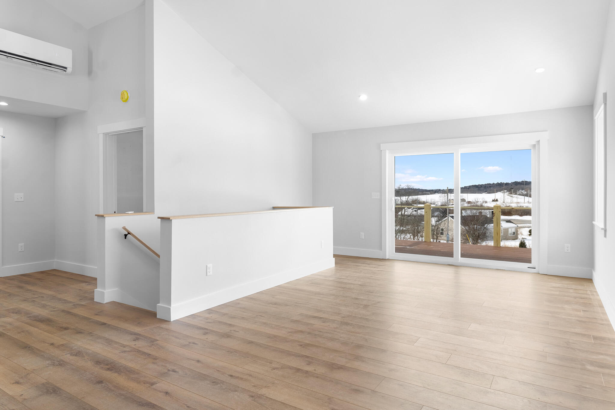 331 Limerock Street Rockland, ME 04841 - Photo 13 of 47 IMG_2682