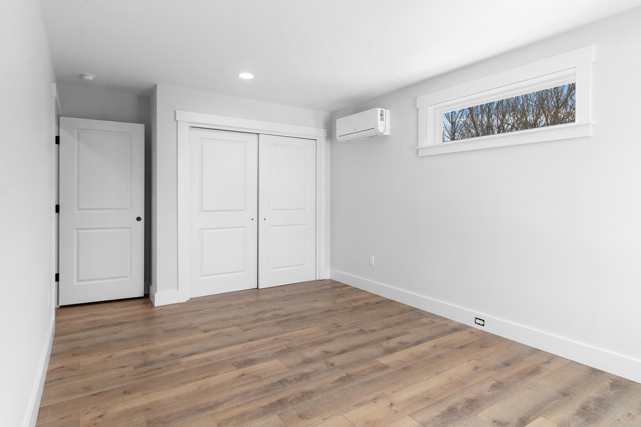 331 Limerock Street Rockland, ME 04841 - Photo 15 of 47 IMG_2673