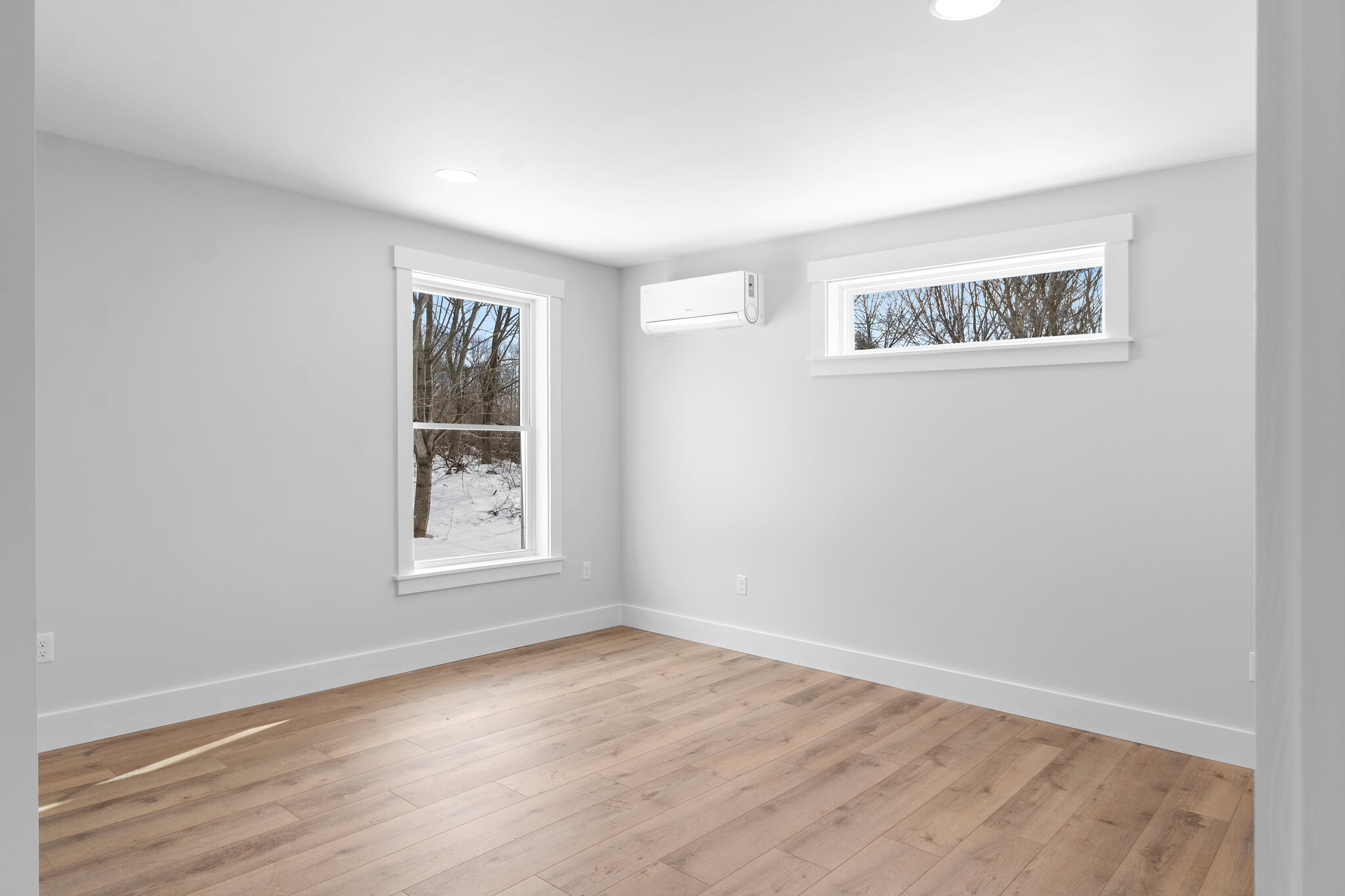 331 Limerock Street Rockland, ME 04841 - Photo 19 of 47 IMG_2649