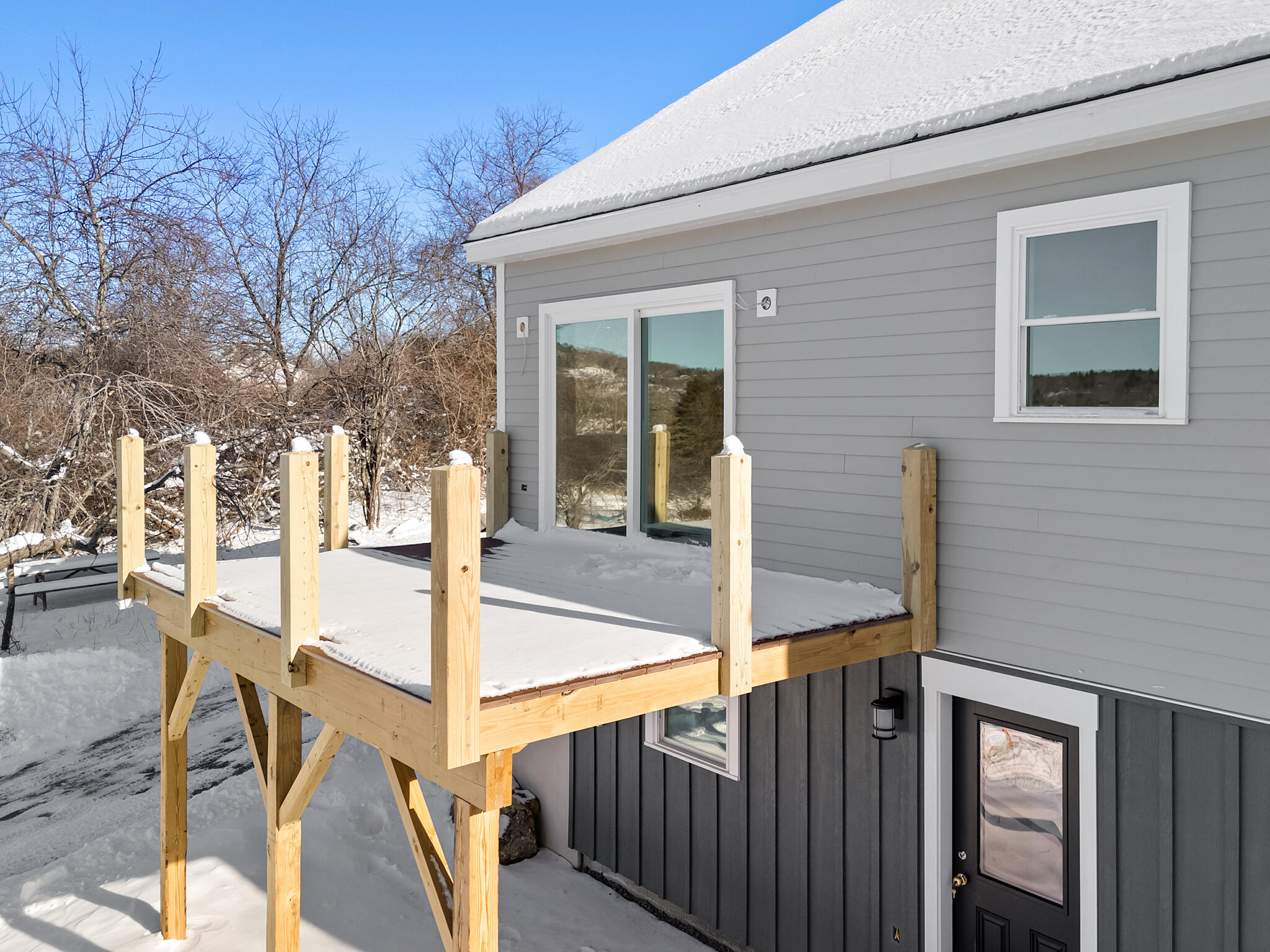 331 Limerock Street Rockland, ME 04841 - Photo 44 of 46 DJI_20251228111258_0023_D