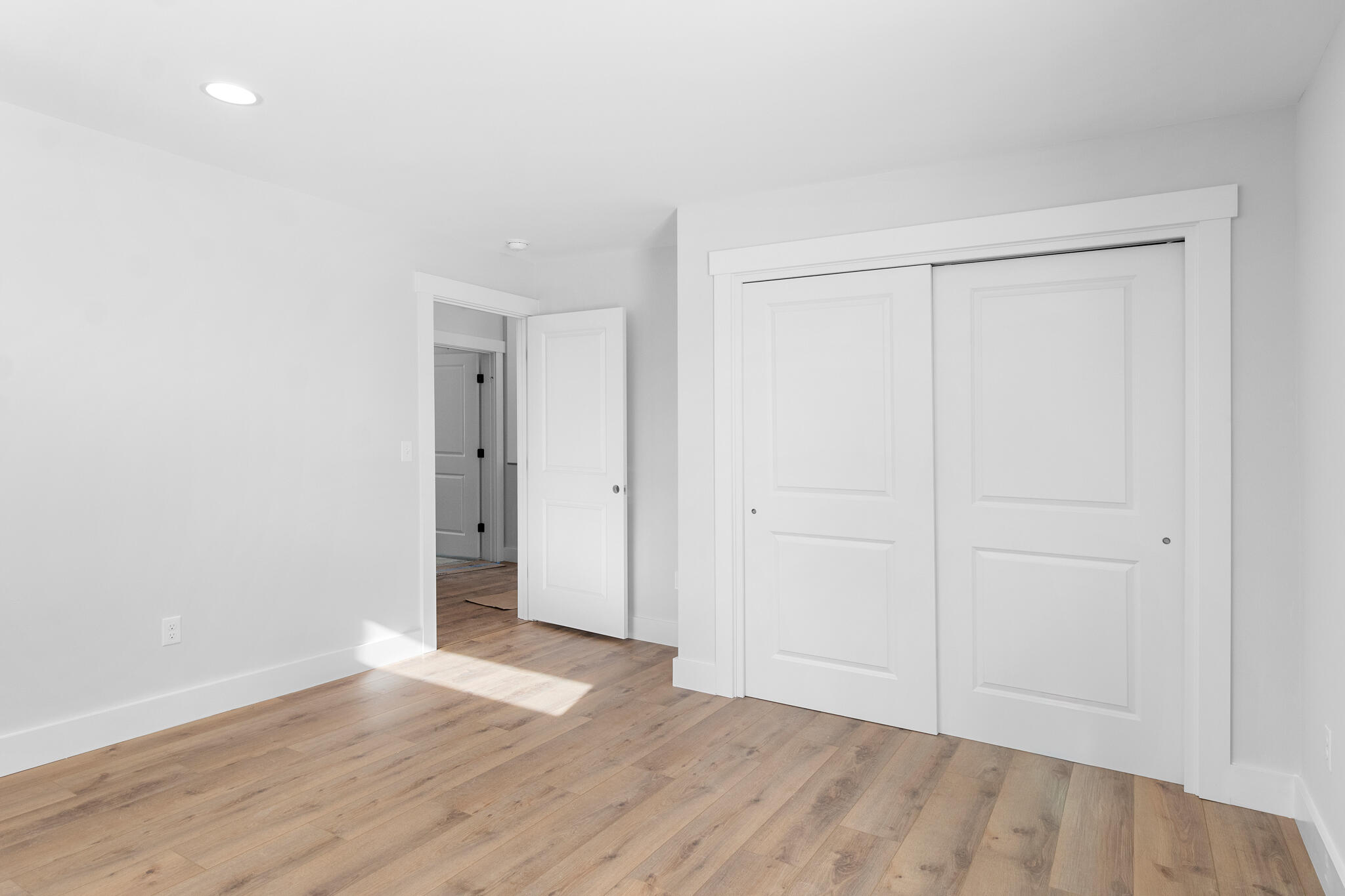 331 Limerock Street Rockland, ME 04841 - Photo 10 of 47 IMG_2653