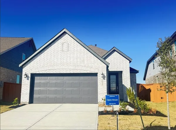 a view of entrance of the house