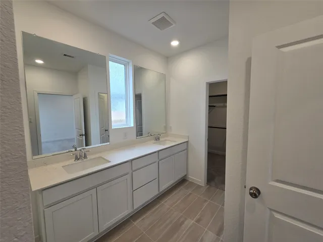 $275,990 | 1031 Blue Stone Drive, Beasley, TX 77417