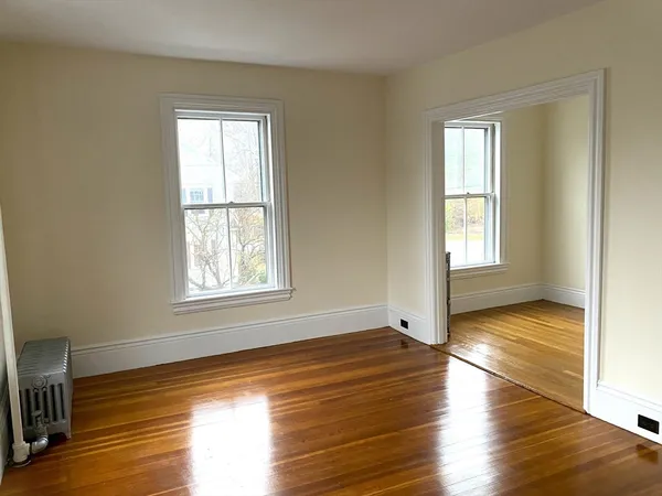 $2,450 | 17 Avon Street, Unit 2, Melrose, MA 02176