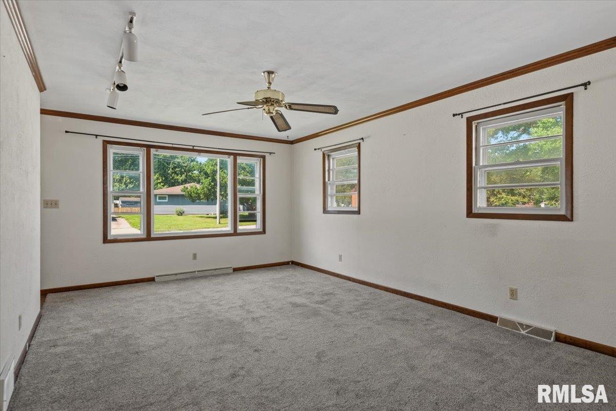 3606 Sheffield Road Springfield, IL 62703 - Photo 7 of 35 Gallery Image 7