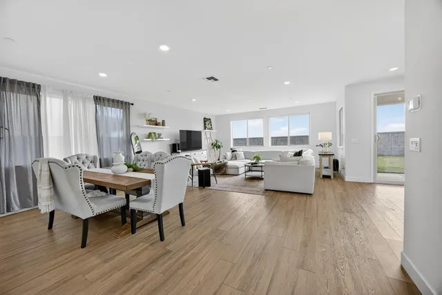 $749,900 | 525 Catalan Court, Roseville, CA 95747