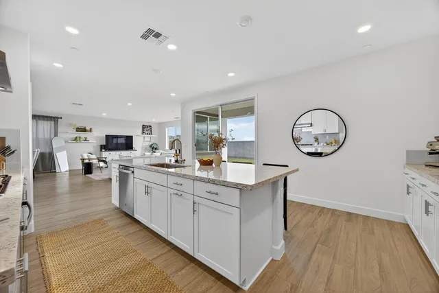 $749,900 | 525 Catalan Court, Roseville, CA 95747