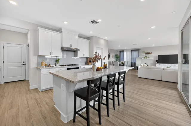 $749,900 | 525 Catalan Court, Roseville, CA 95747