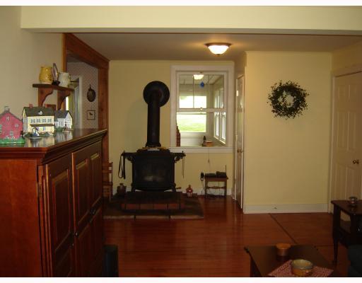 262 State Park Road New Alexandria, PA 15670 - Photo 9 of 13 Living Room.