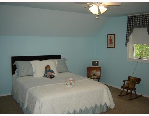262 State Park Road New Alexandria, PA 15670 - Photo 10 of 13 Master Bedroom.