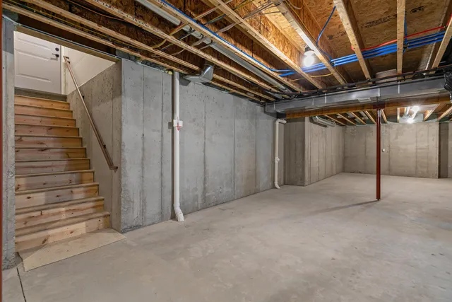 $730,000 | N8861 Noe Road, Menasha, WI 54952