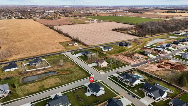 $730,000 | N8861 Noe Road, Menasha, WI 54952