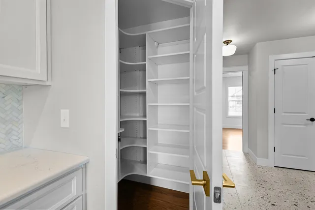 $730,000 | N8861 Noe Road, Menasha, WI 54952