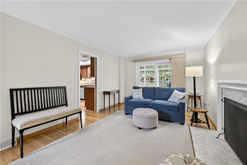 8439 Edwood Road Pittsburgh, PA 15237 - Photo 17 of 46 Gallery Image 17